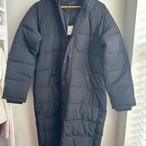 Free People x Universal Standard Everest Puffer Coat - Picture 5 of 6